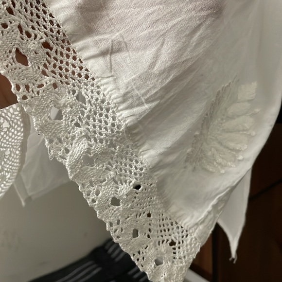 New Hand-embroidered Lucknowi chikankari kurti | 100%cotton - Picture 10 of 11